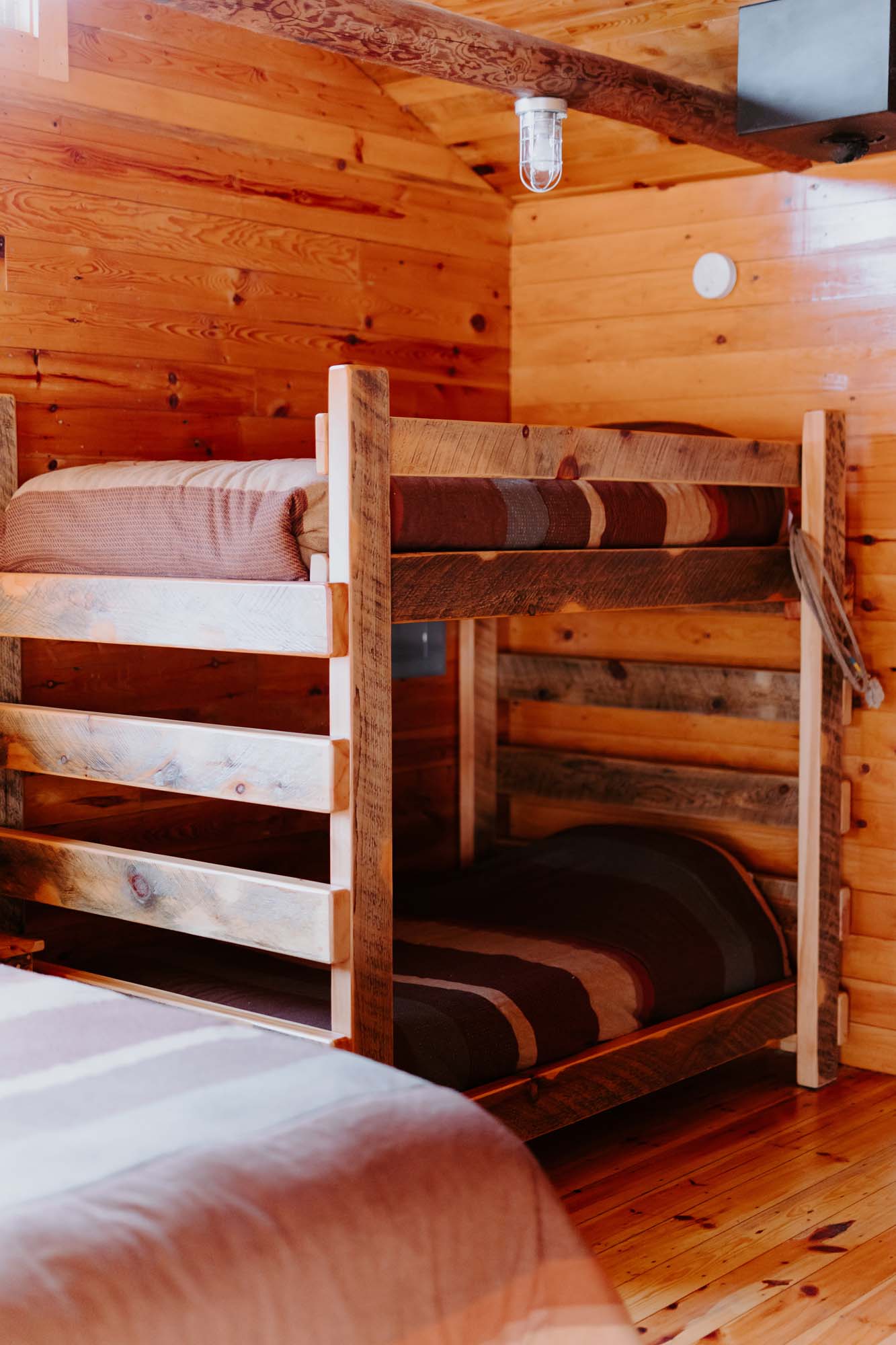 Ponderosa Cabin Jack Pines Resort, Ponderosa Bunk Bed